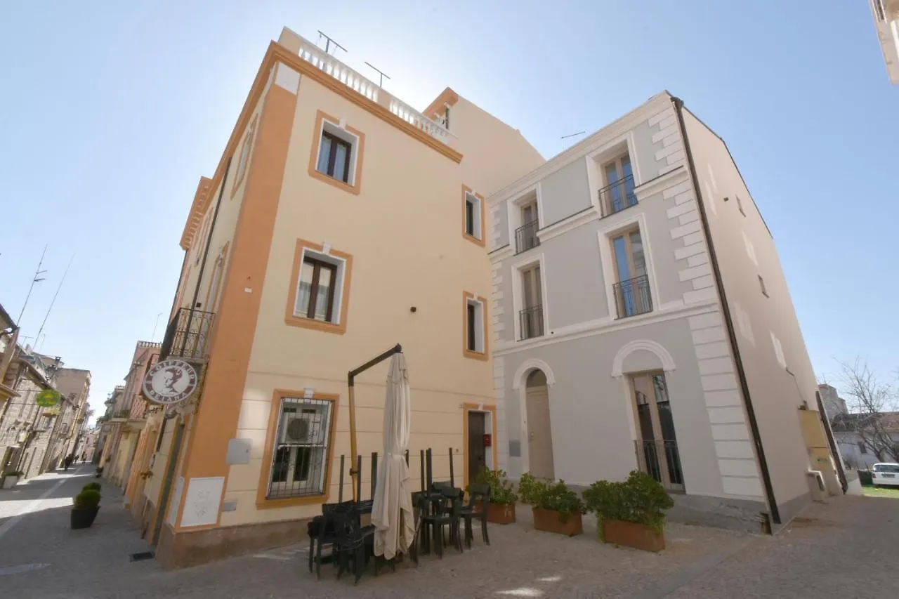 Hotel Cavour 올비아